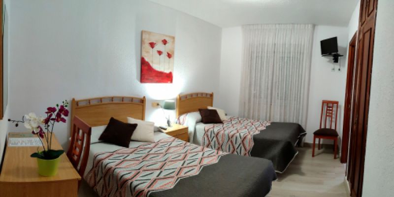 Habitación doble hostal en Palencia