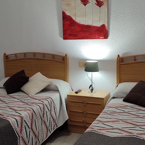 Detalle cuadro habitación Hostal La Llave