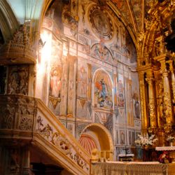 Mural iglesia románica